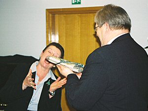 Outi meni ihan kippuralle, kuvasi Liffe.